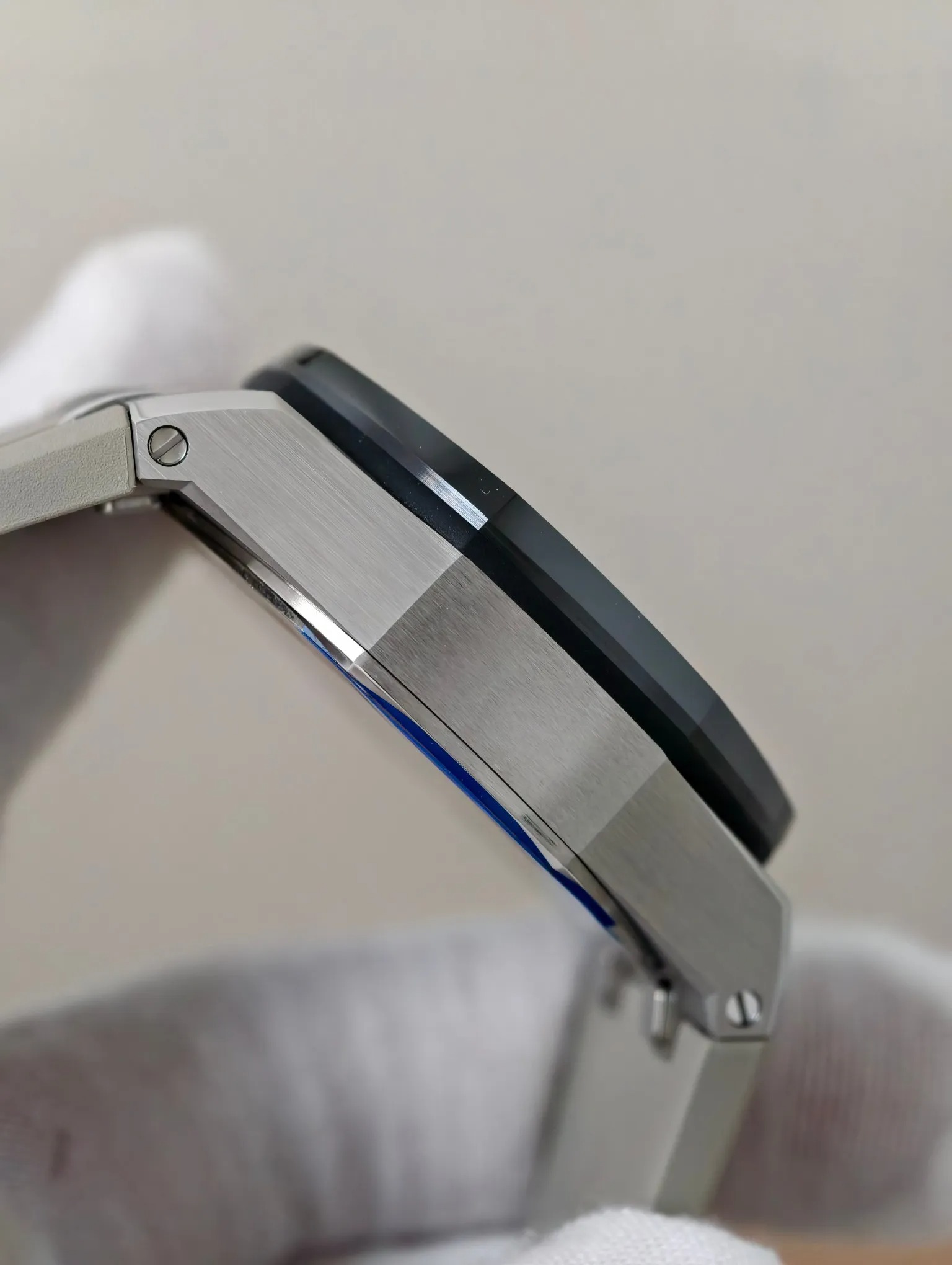 Đồng Hồ Audemars Piguet Rep 11 Royal Oak Offshore 26240ST Dây Cao Su Xưởng APS 43mm (6) Dong Ho Audemars Piguet Rep 11 Royal Oak Offshore 26240ST Day Cao Su Xuong APS 43mm 6