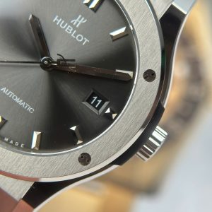 Dong Ho Hublot Classic Fusion Titanium Gray Dial Che Tac 85 Grams Xuong JJZ 42mm 8