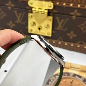 Dong Ho Hublot Classic Fusion Titanium Green Dial Che Tac 85 Grams Xuong JJZ 42mm 8