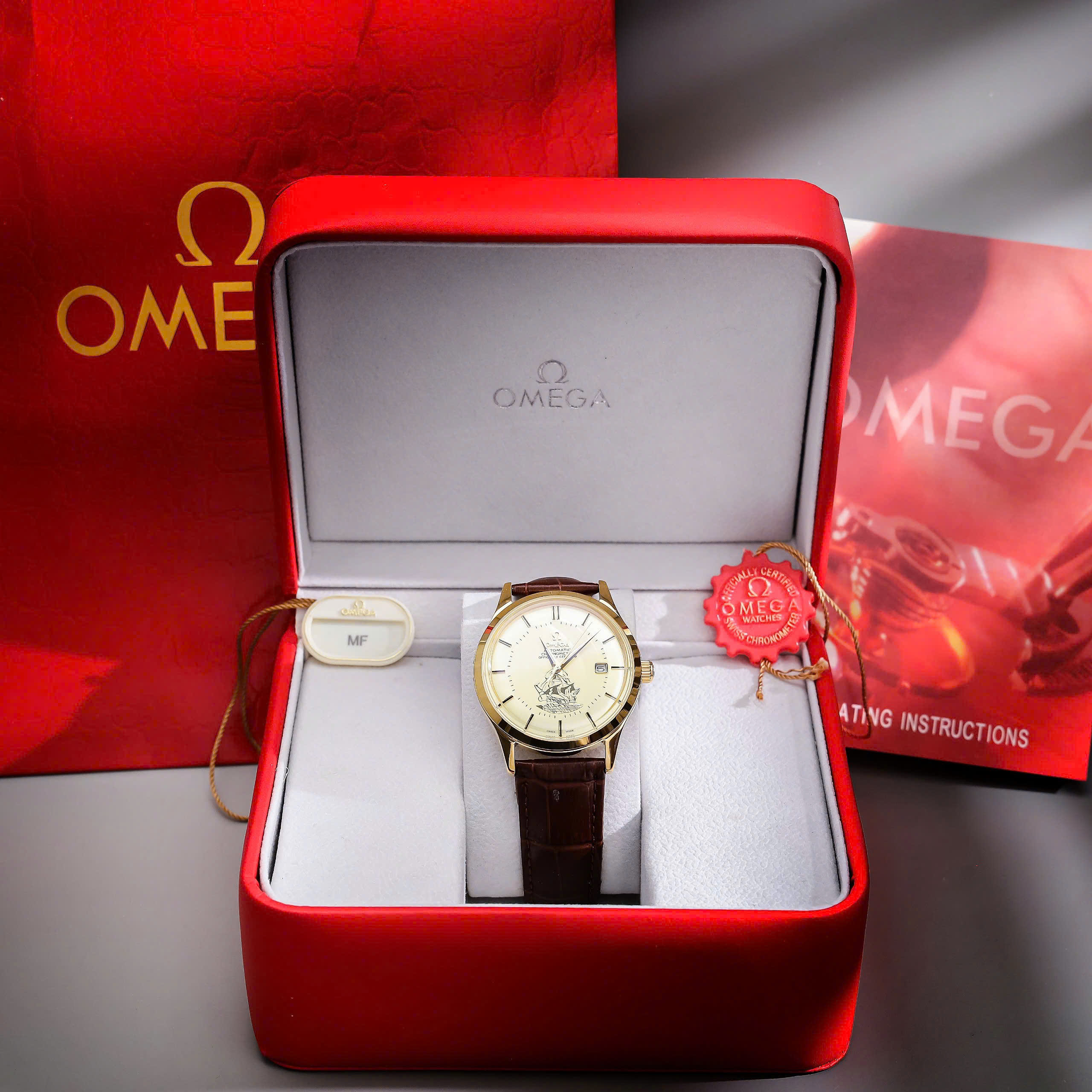 Đồng Hồ Omega Bản Đồ Fake Cao Cấp Máy Cơ Automatic Nhật Dây Da 40mm (9) Dong Ho Omega Ban Do Fake Cao Cap May Co Automatic Nhat Day Da 40mm 9