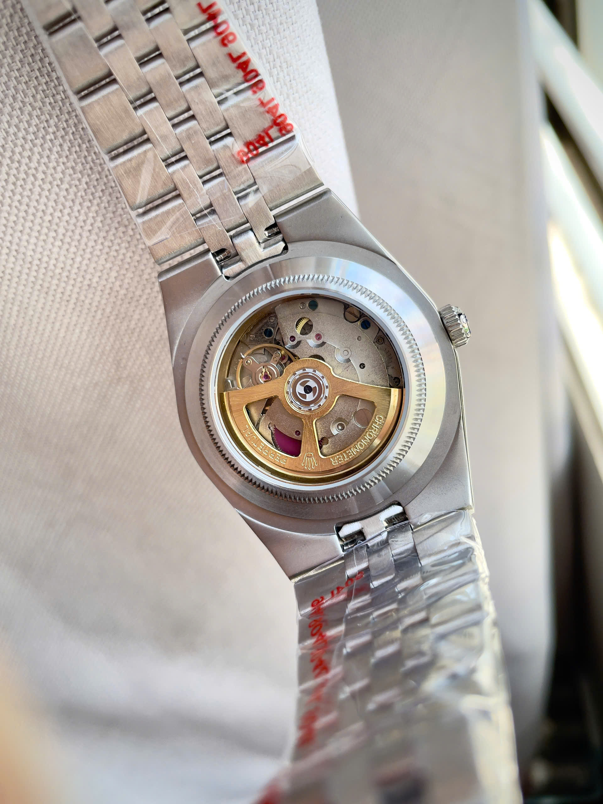 Đồng Hồ Rolex Land-Dweller Automatic Máy Cơ Nhật Fake Mặt Số Tổ Ong 40mm (1) Đồng Hồ Rolex Land-Dweller Automatic Máy Cơ Nhật Fake Mặt Số Tổ Ong 40mm (2)