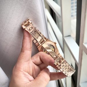 Dong Ho Rolex Land Dweller Fake Cao Cap Mau Vang Hong Hoa Tiet To Ong 40mm 1