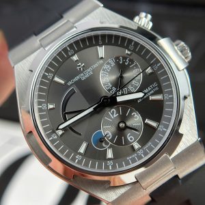Dong Ho Vacheron Constantin Overseas Dual Time 47450 Day Cao Su Mat Xam 9F 42mm 8