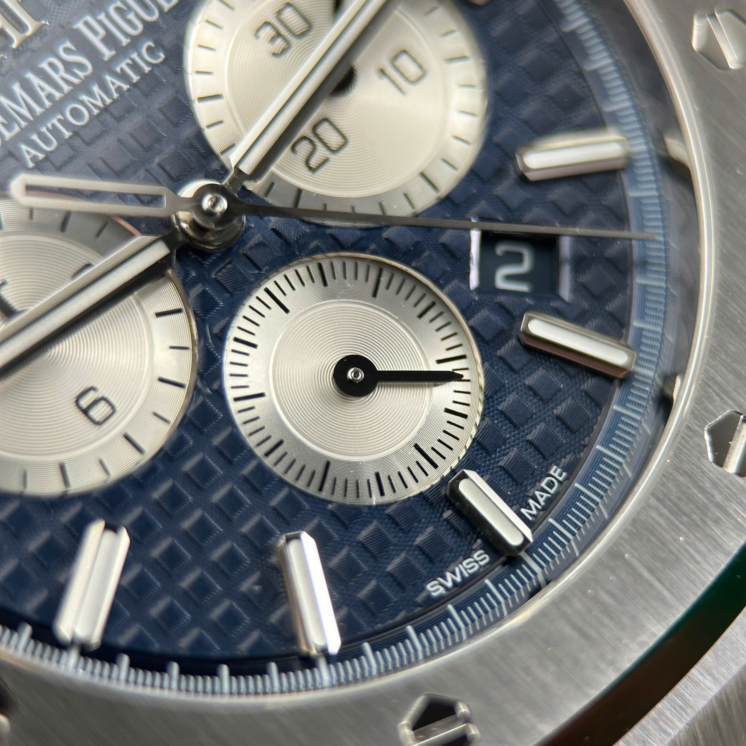 Đồng Hồ Audemars Piguet Royal Oak Chronograph 26331ST Chế Tác Xưởng APS Mặt Xanh 41mm (10) Dong Ho Audemars Piguet Royal Oak Chronograph 26331ST Che Tac Xuong APS Mat Xanh 41mm 10