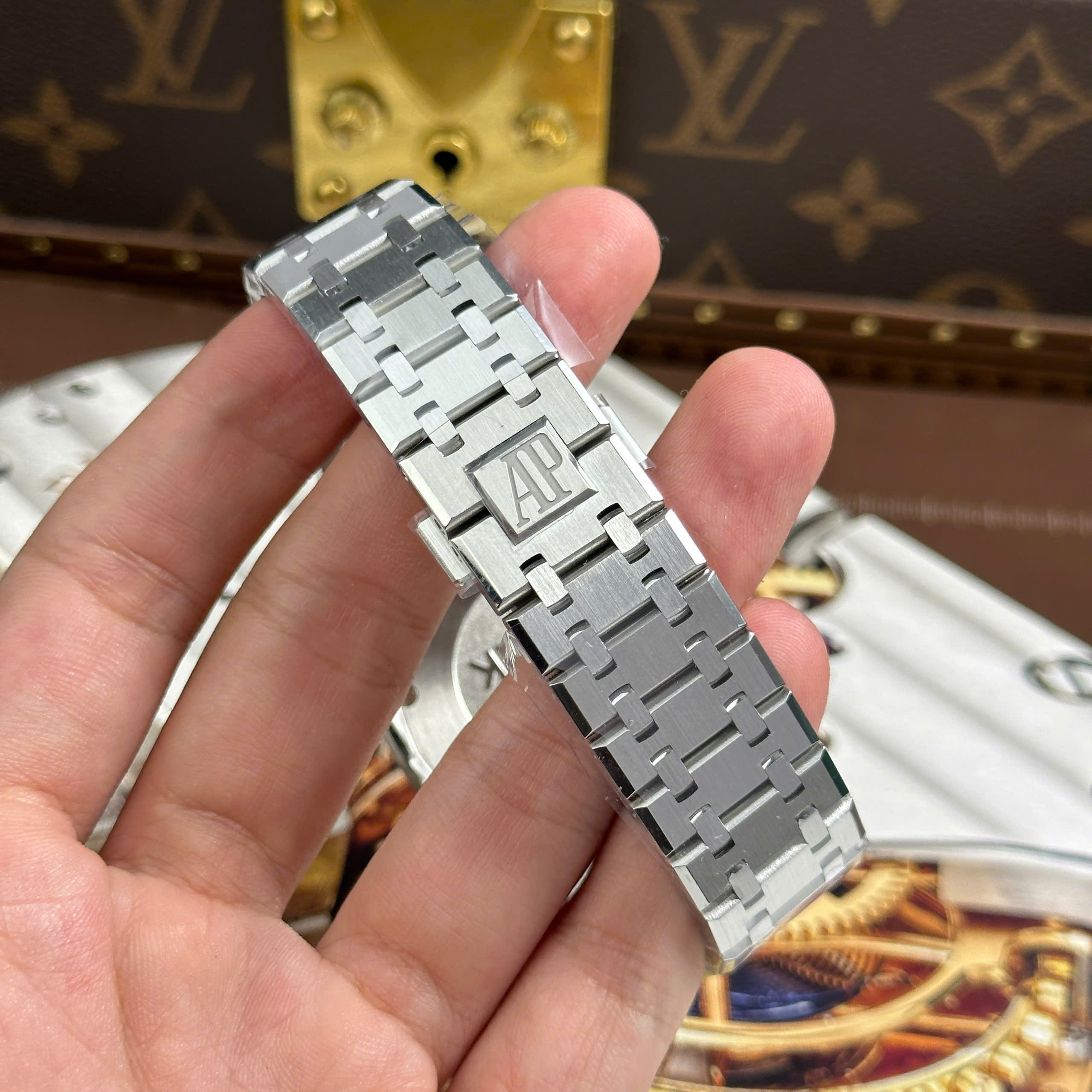 Đồng Hồ Audemars Piguet Royal Oak Chronograph 26331ST Chế Tác Xưởng APS Mặt Xanh 41mm (3) Dong Ho Audemars Piguet Royal Oak Chronograph 26331ST Che Tac Xuong APS Mat Xanh 41mm 3