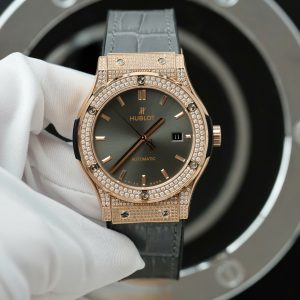 Đồng Hồ Hublot Chế Tác Classic Fusion King Gold Màu Xám Đính Full Đá 42mm (2)