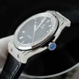 Đồng Hồ Hublot Chế Tác Classic Fusion Titanium Màu Đen Đính Full Đá 42mm (11)