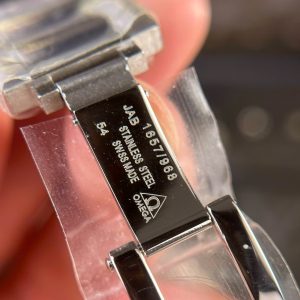 Đồng Hồ Omega Aqua Terra Worldtimer Replica 11 Màu Xanh Lá Cây Dây Kim Loại Xưởng VS 43mm (2)