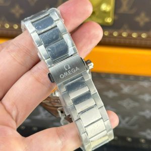 Đồng Hồ Omega Aqua Terra Worldtimer Replica 11 Màu Xanh Lá Cây Dây Kim Loại Xưởng VS 43mm (2)
