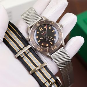 Đồng Hồ Omega Seamaster 007 Replica 11 Vỏ Titanium Siêu Nhẹ Nhà Máy VS 40mm (2)