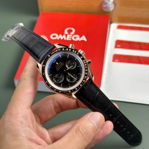 Đồng Hồ Omega SpeedMaster MoonWatch Fake 11 Mặt Đen Dây Da Xưởng OM 42mm (2)