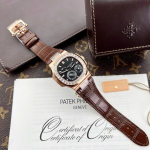 Đồng Hồ Patek Philippe Nautilus 5724R Chế Tác Nam Mặt Đen Đính Đá Baguette Xưởng GR 40mm (2)