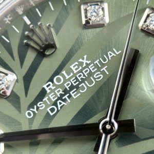 Đồng Hồ Rolex DateJust 126234 Chế Tác Mặt Xanh Họa Tiết Lá Cây Cọc Số Đá VSF 36mm (2)