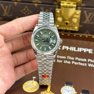 Đồng Hồ Rolex DateJust 126234 Replica 11 Mặt Xanh Họa Tiết Lá Cây Cọc Số Dạ Quang VSF 36mm (2)