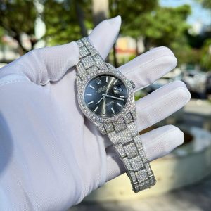 Đồng Hồ Rolex DateJust Mặt Đen Chế Tác Đính Full Đá Moissanite Hong Kong 41mm (2)