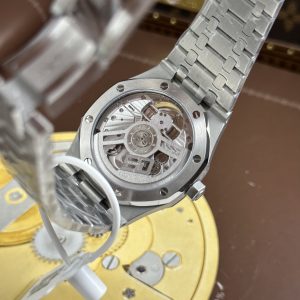 Đồng Hồ Audemars Piguet Chế Tác 11 Royal Oak Selfwinding Flying Tourbillon 26730ST Mặt Số Màu Đỏ Tía 41mm (2)