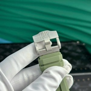 Đồng Hồ Audemars Piguet Rep 11 Royal Oak Offshore 15720ST Màu Xanh Lá Cây Nhà Máy APS 42mm (2)