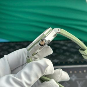 Đồng Hồ Audemars Piguet Rep 11 Royal Oak Offshore 15720ST Màu Xanh Lá Cây Nhà Máy APS 42mm (2)