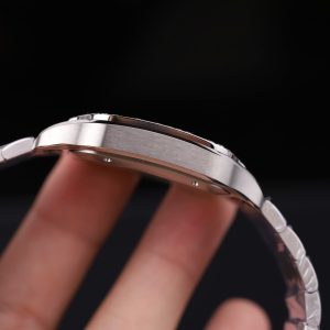 Đồng Hồ Cartier Santos Mặt Trắng Replica 11 Viền Đính Đá Moissanite Máy Cơ Thụy Sỹ Xưởng BV 39 (2)