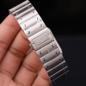 Đồng Hồ Cartier Santos Mặt Xanh Dương Rep 11 Viền Đính Đá Moissanite Máy Cơ Thụy Sỹ Xưởng BV 39 (2)