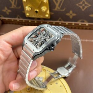 Đồng Hồ Cartier Santos Nam Chế Tác Mặt Lộ Cơ Viền Đen Dây Kim Loại 39 (2)