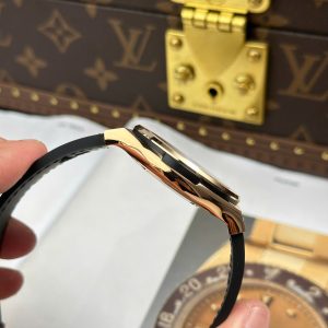 Đồng Hồ Hublot Classic Fusion King Gold Chế Tác Mặt Đen Trọng Lượng 85 Gram Xưởng JJZ 42mm (2)