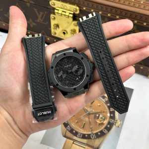 Đồng Hồ Hublot Replica 11 Big Bang 20th Anniversary Ceramic All Black Chronograph Xưởng BBA 43mm (2)