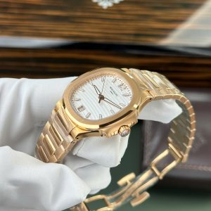 Đồng Hồ Patek Philippe Nautilus 7118 Chế Tác Mạ Vàng Hồng Mặt Trắng Nhà Máy 3K 35 (2)