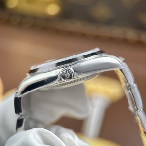 Đồng Hồ Rolex Explorer 124270 Rep Cao Cấp Mặt Đen Máy Cơ Thụy Sỹ Nhà Máy VS 36mm (2)