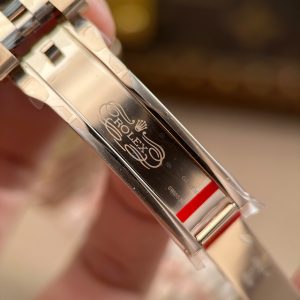 Đồng Hồ Rolex Land-Dweller 127334 Replica 11 Mặt Trắng Họa Tiết Tổ Ong Đính Đá Baguette 40mm (2)