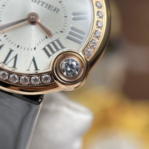 Đồng Hồ Cartier Ballon Blanc Rep 11 Nữ Viền Đính Đá Dây Da Đen Nhà Máy AF 30mm (2)