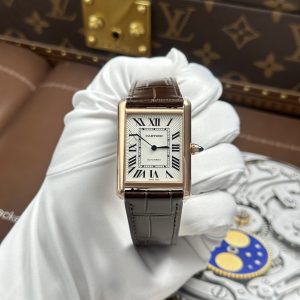 Đồng Hồ Cartier Tank Louis Fake Cao Cấp Mặt Trắng Vỏ Mạ Vàng Hồng Dây Da Nâu 27.8×38 (2)
