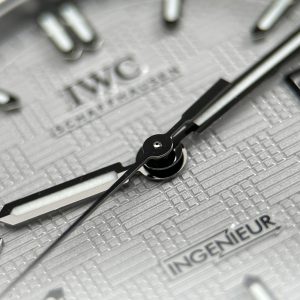 Đồng Hồ IWC Ingenieur Chế Tác Mặt Số Bạc Máy Cơ Thuỵ Sỹ Nhà Máy V7 40mm (2)