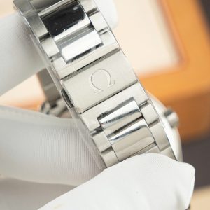 Đồng Hồ Omega Seamaster Aqua Terra Chế Tác Mặt Đen Kẻ Sọc Máy Cơ Thụy Sỹ Xưởng VS 41mm (3)