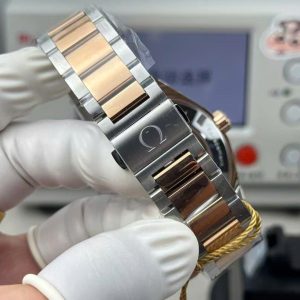 Đồng Hồ Omega Seamaster GMT Replica 11 Mặt Đen Dây Kim Loại Xưởng VS 41 (2)