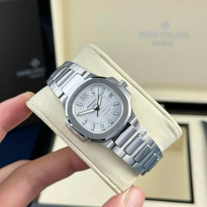Đồng Hồ Patek Philippe Nautilus 7010 Chế Tác Mặt Trắng Máy Pin Thụy Sỹ 32mm (2)